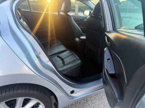 2017 Mazda MAZDA3 Touring