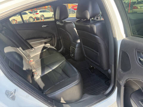 2014 Dodge Charger R/T Plus