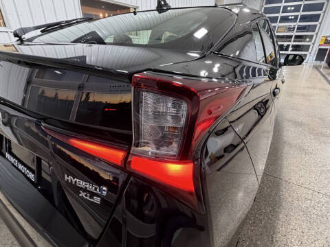 2022 Toyota Prius XLE