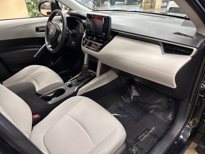 2022 Toyota Corolla Cross L