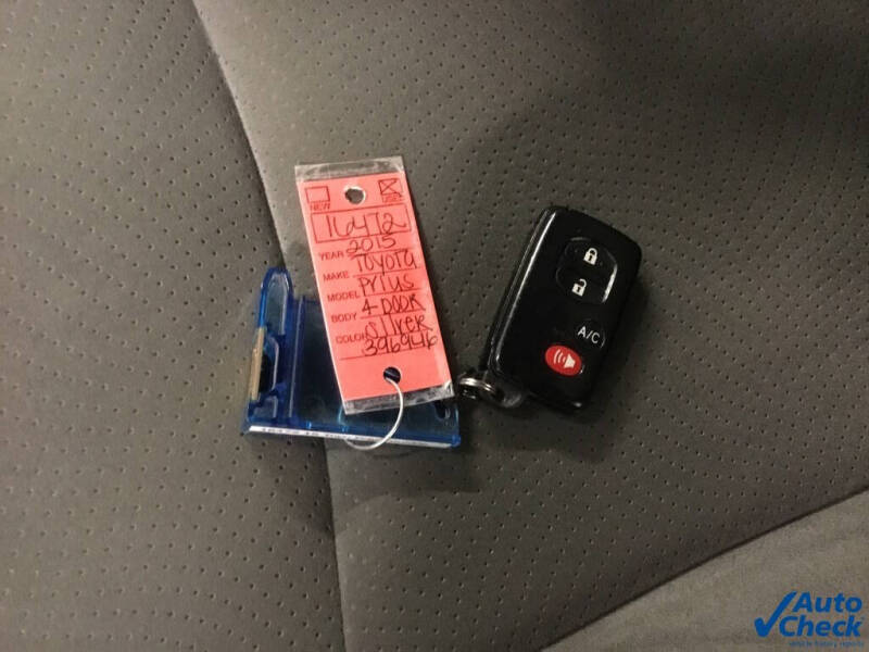 2015 Toyota Prius Three