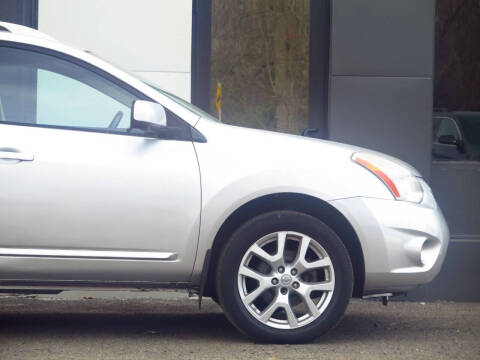 2012 Nissan Rogue SV w/SL Package