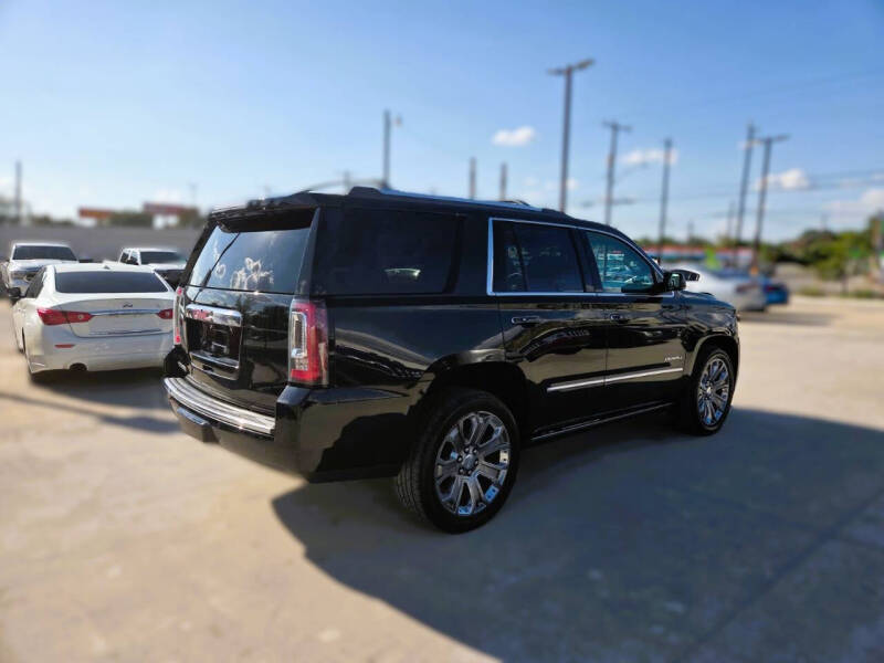 2015 GMC Yukon Denali