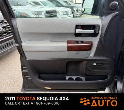 2011 Toyota Sequoia Platinum