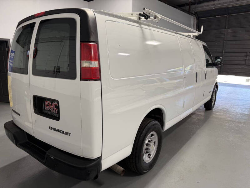 2004 Chevrolet Express 3500