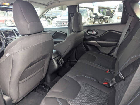 2019 Jeep Cherokee Latitude