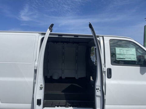 2026 Chevrolet Express 2500