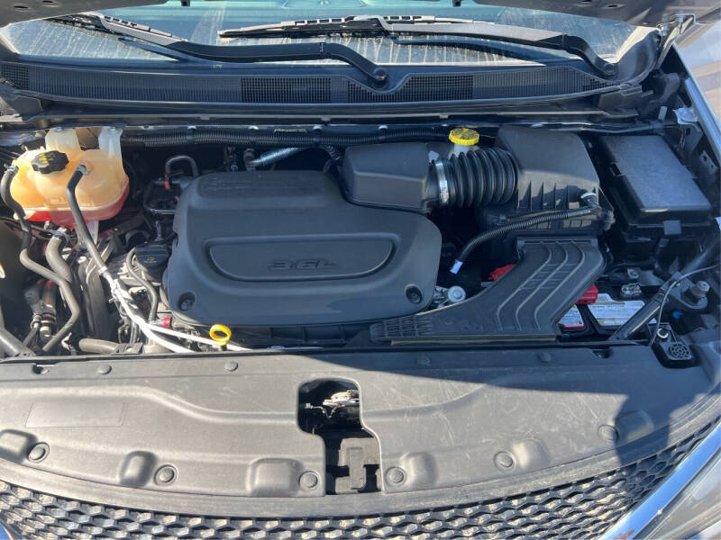 2020 Chrysler Pacifica Touring L