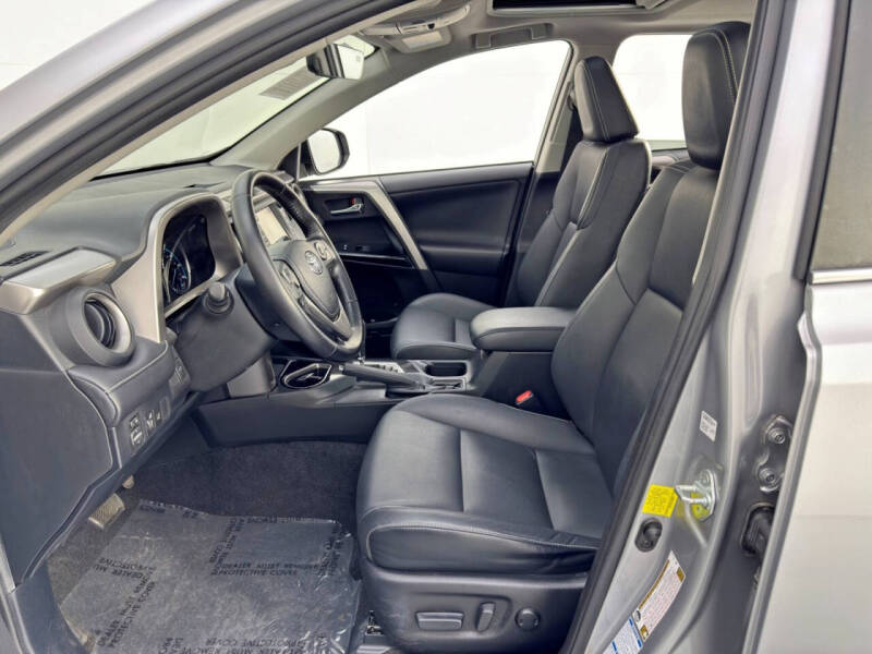 2017 Toyota RAV4 Hybrid Limited