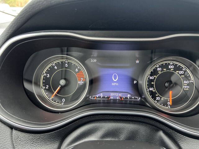 2023 Jeep Cherokee Altitude Lux