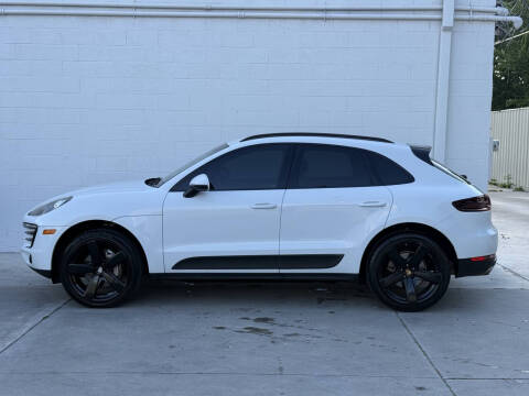 2015 Porsche Macan S