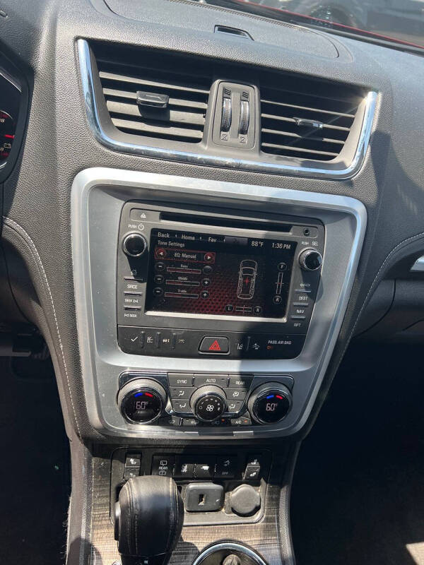 2016 GMC Acadia SLT-1
