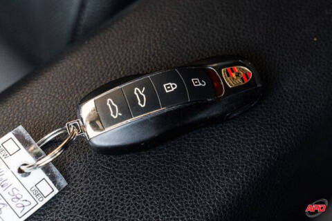 2018 Porsche 718 Cayman