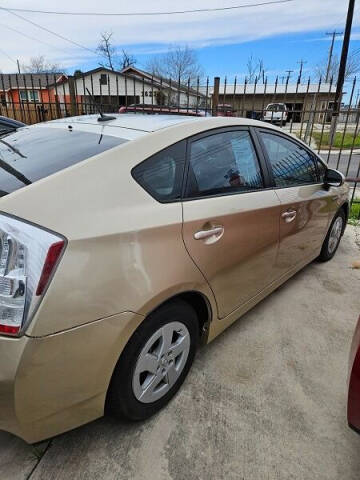 2011 Toyota Prius Two