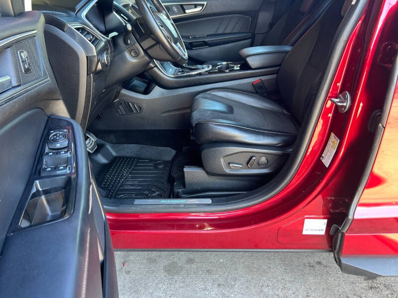 2018 Ford Edge Sport