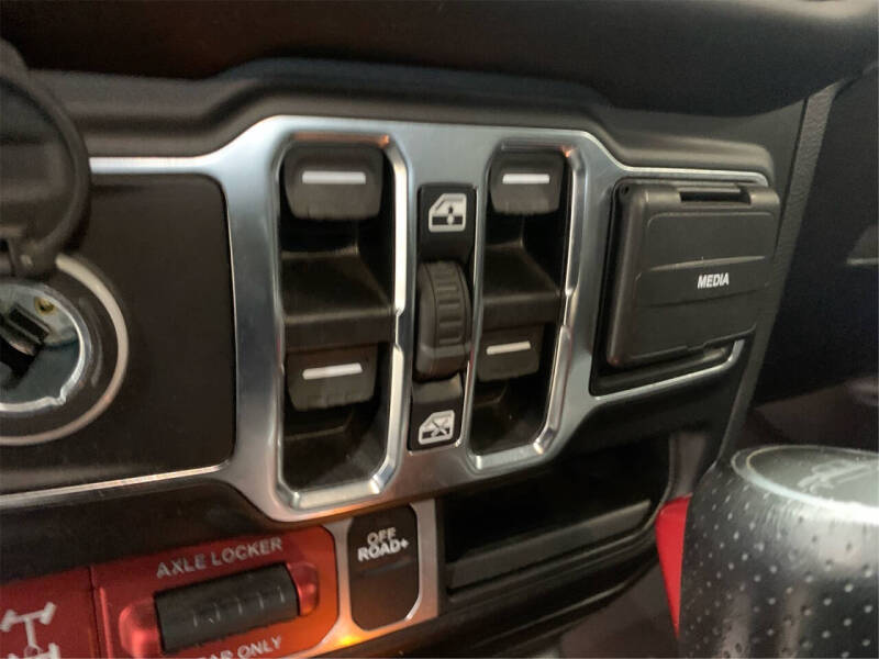 2021 Jeep Gladiator Mojave