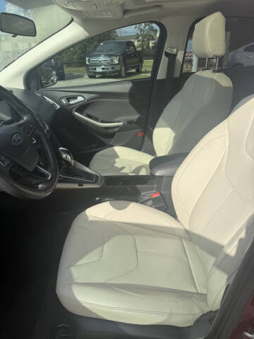 2017 Ford Focus Titanium