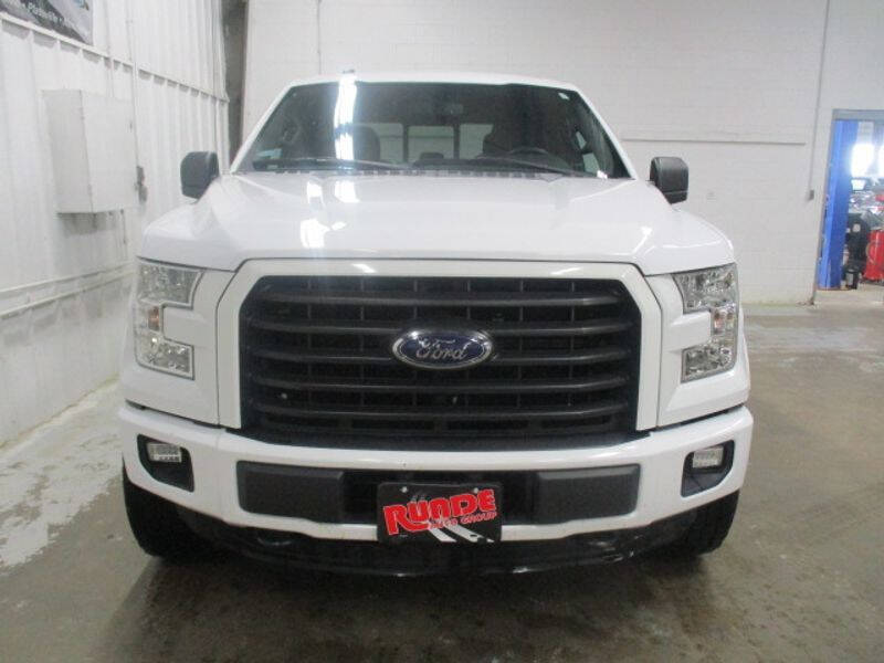 Used 2016 Ford F-150 XLT with VIN 1FTEW1EG3GKD13977 for sale in Hazel Green, WI