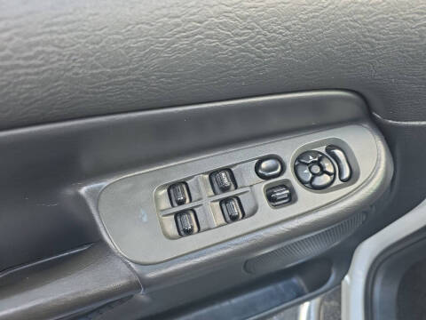 2004 Dodge Ram 1500 SLT