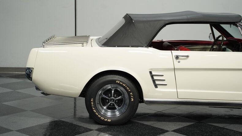 1966 Ford Mustang