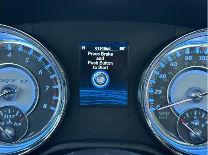 2012 Chrysler 300 SRT8