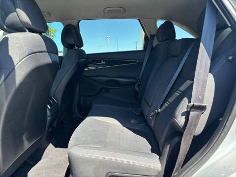 2016 Kia Sorento L