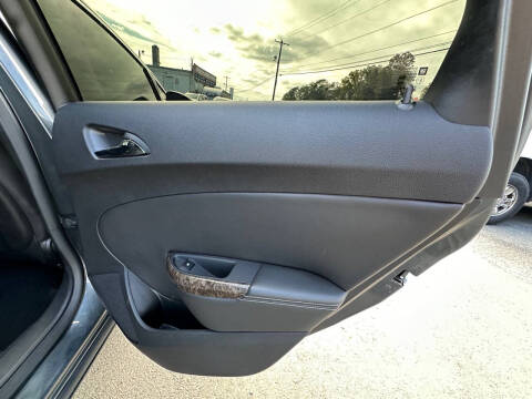 2013 Buick Verano Leather Group