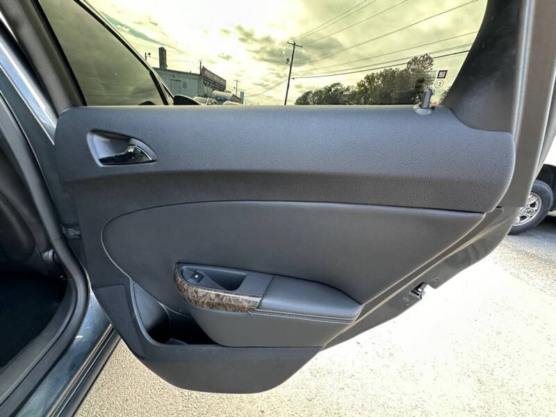 2013 Buick Verano Leather Group