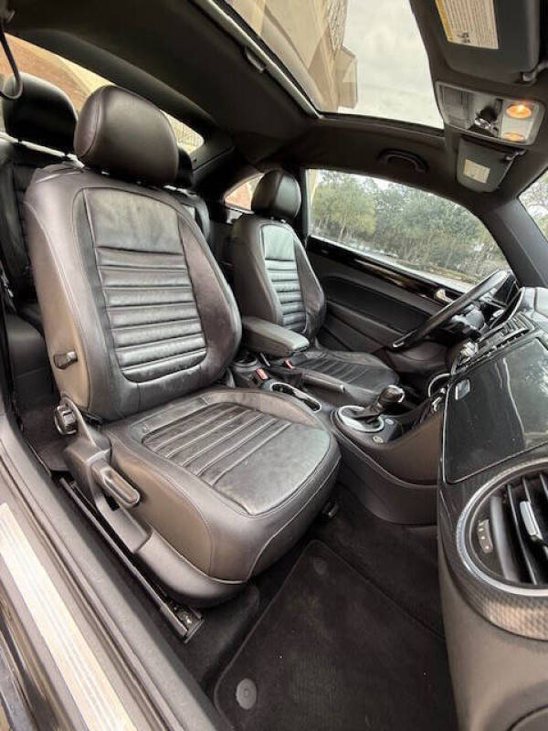 2012 Volkswagen Beetle Black Turbo