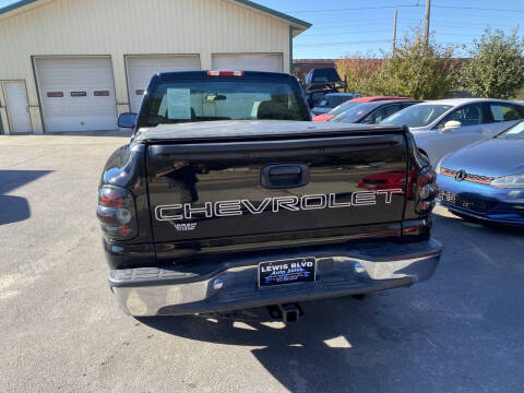 2002 Chevrolet Silverado 1500 LS
