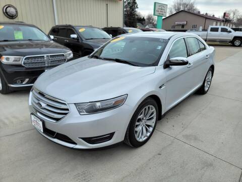 2014 Ford Taurus for sale at De Anda Auto Sales in Storm Lake IA