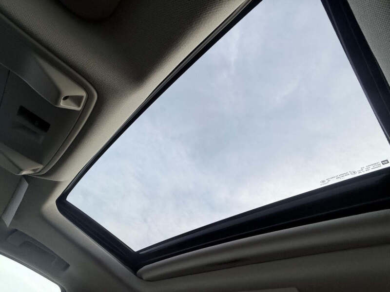 2017 Cadillac Escalade ESV Luxury