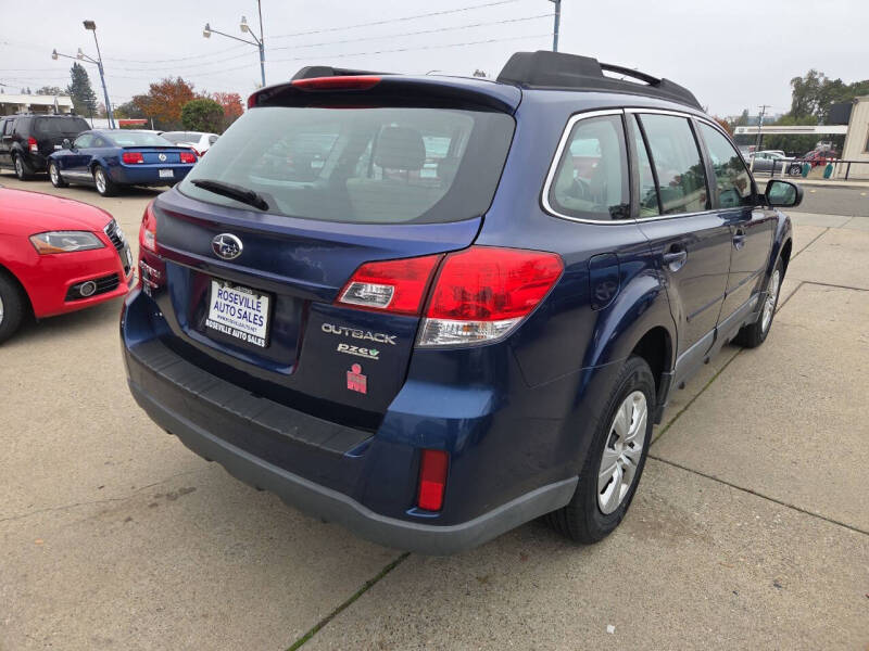 2011 Subaru Outback 2.5i