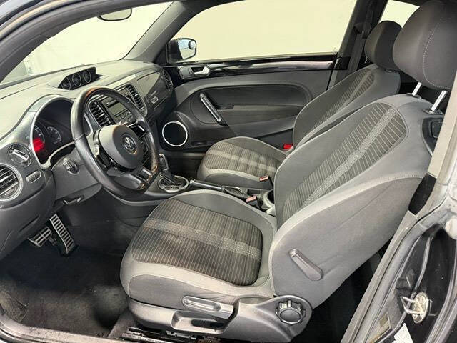 2012 Volkswagen Beetle Black Turbo PZEV