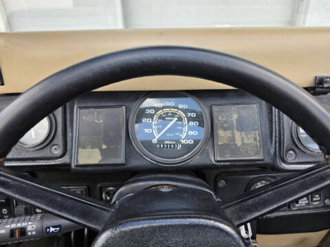 1999 AM General Hummer