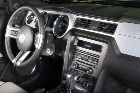 2012 Ford Mustang V6 Premium