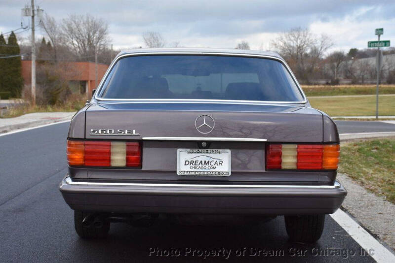 1991 Mercedes-Benz 560-Class 560 SEL