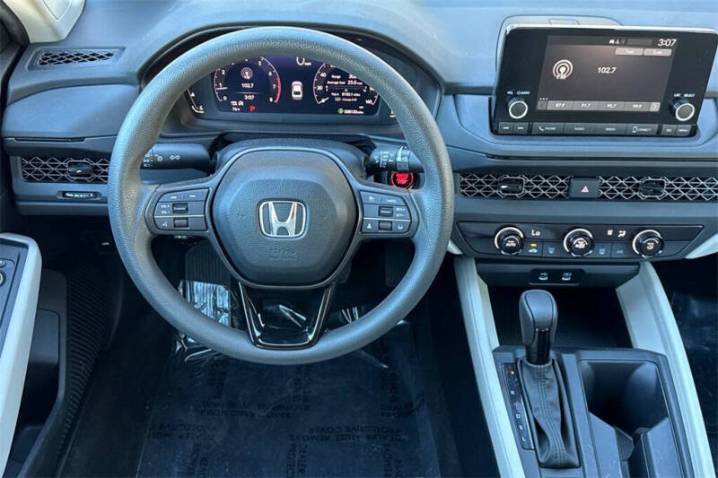 2024 Honda Accord LX