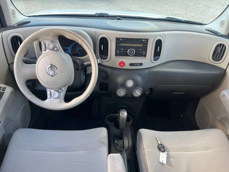 2011 Nissan cube 1.8