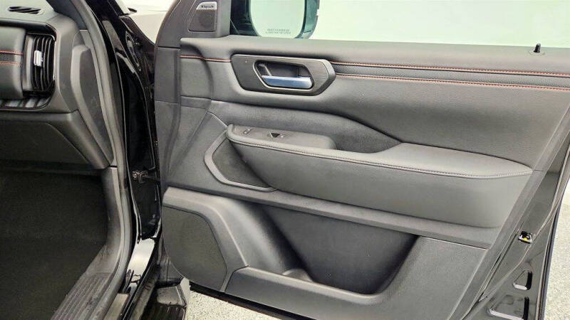 2025 Nissan Armada PRO-4X