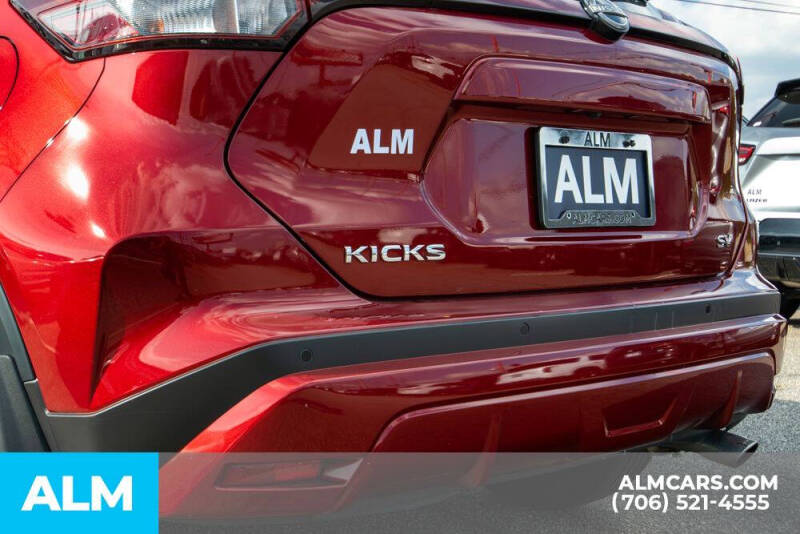 2024 Nissan Kicks SV