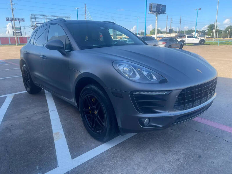2017 Porsche Macan