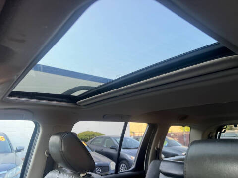 2011 Nissan Pathfinder S