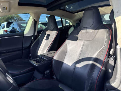 2013 Tesla Model S Performance