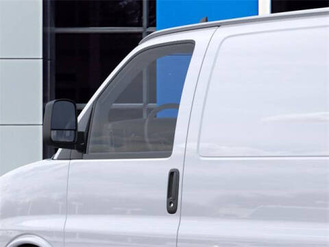 2024 Chevrolet Express 2500