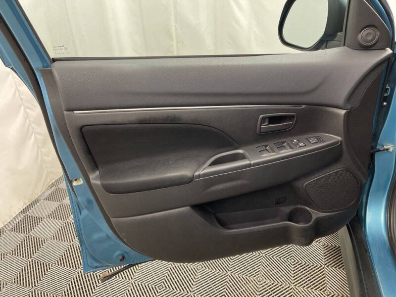 2014 Mitsubishi Outlander Sport ES