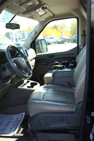 2020 Nissan NV 3500 HD SL