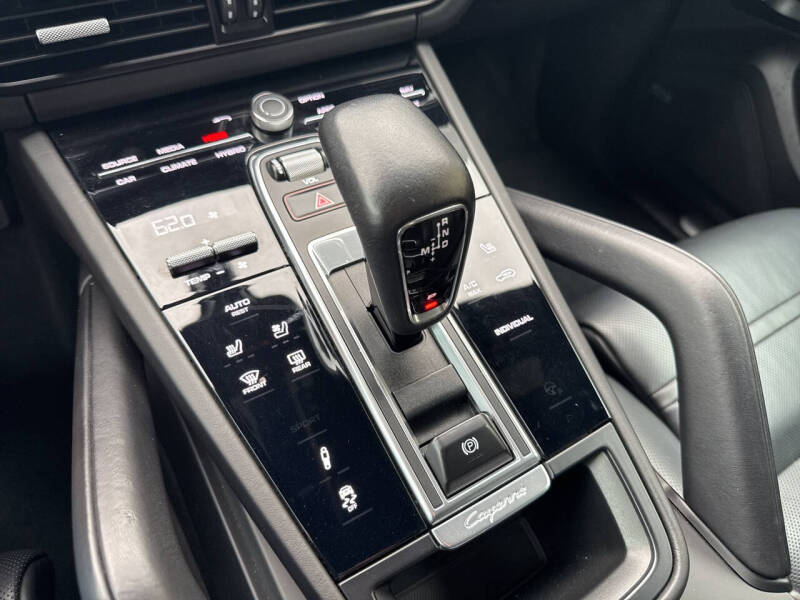 2020 Porsche Cayenne E-Hybrid