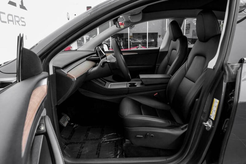 2022 Tesla Model Y Long Range