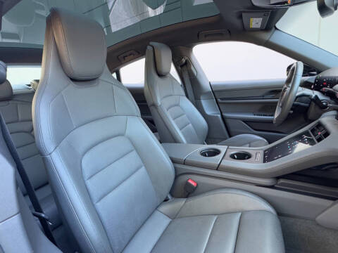 2020 Porsche Taycan 4S